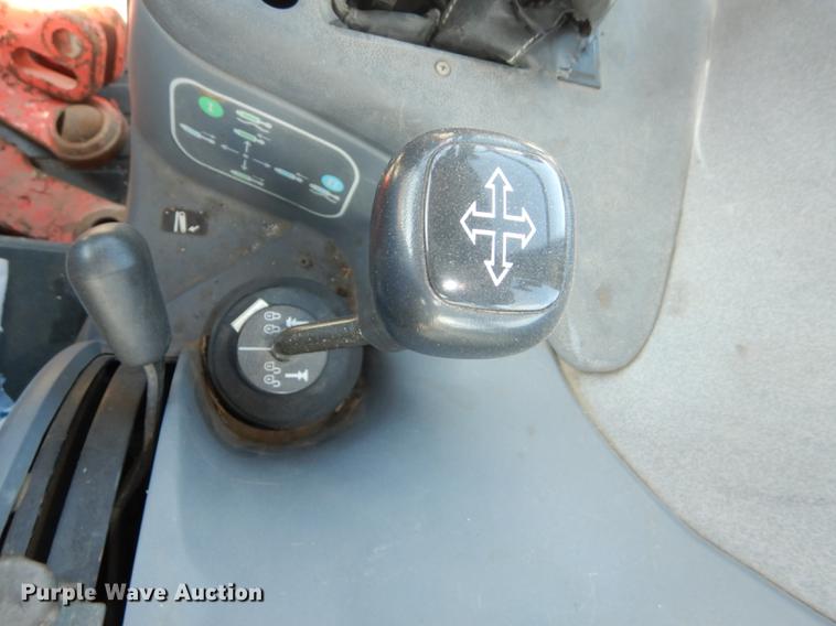 image for item DF1786 2000 New Holland TS100 tractor