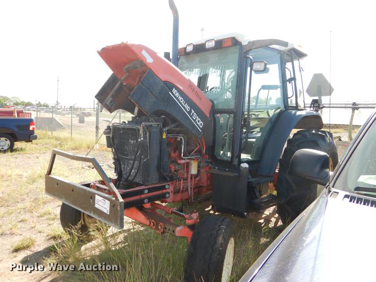image for item DF1787 1999 New Holland TS100 tractor
