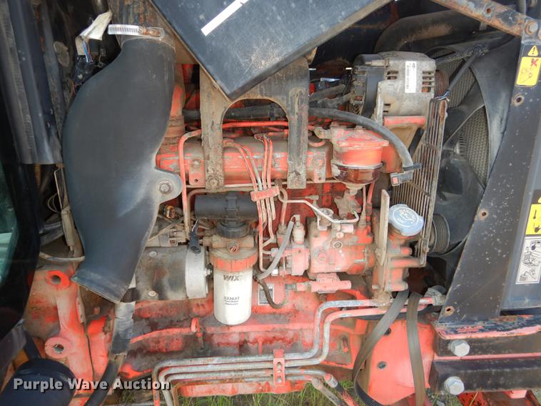 image for item DF1787 1999 New Holland TS100 tractor