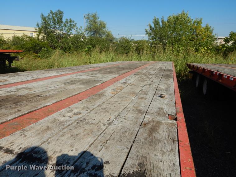 image for item DF1789 2005 Trail Eze EE401 tilt deck equipment trailer