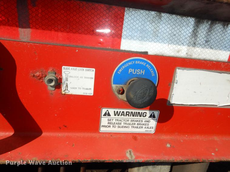 image for item DF1789 2005 Trail Eze EE401 tilt deck equipment trailer