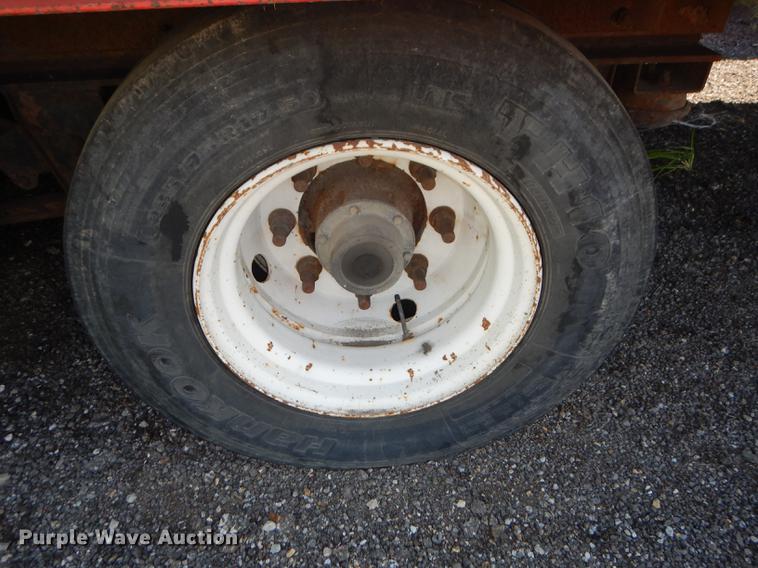 image for item DF1789 2005 Trail Eze EE401 tilt deck equipment trailer