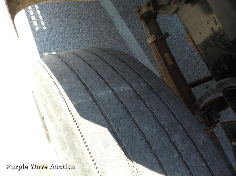 image for item EI9938 2003 Sterling LT7501 dump truck