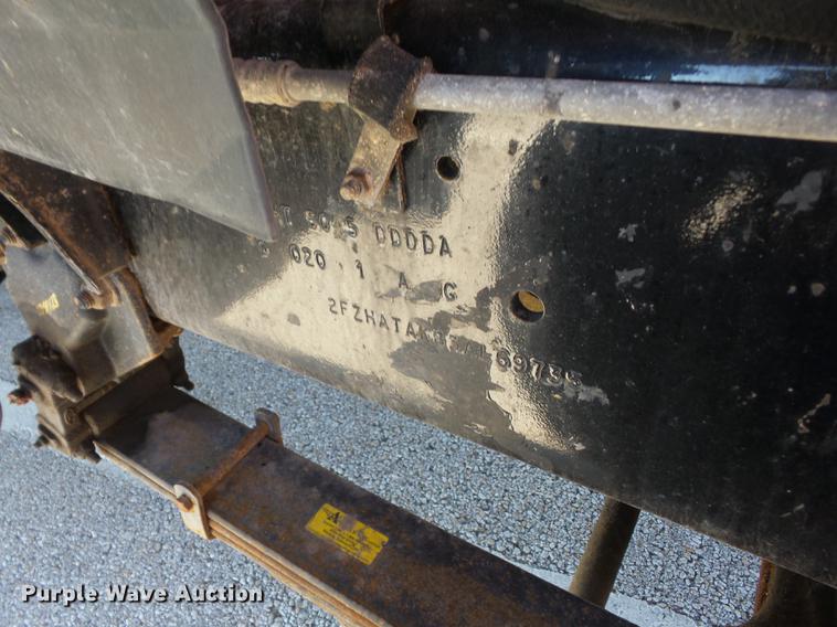 image for item EI9938 2003 Sterling LT7501 dump truck