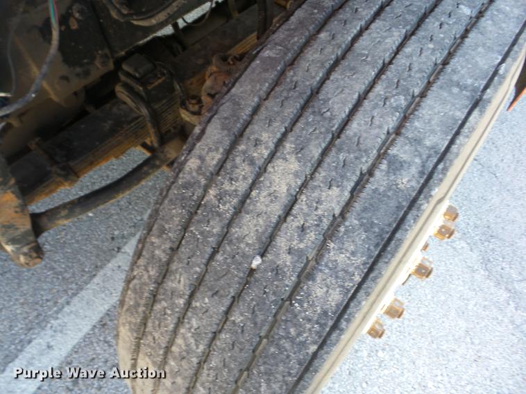 image for item EI9939 2001 Sterling LT7501 dump truck