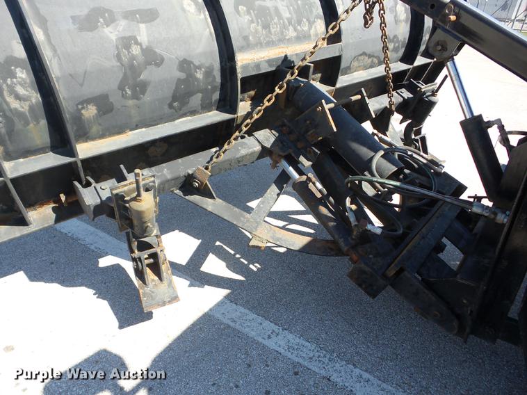 image for item EI9939 2001 Sterling LT7501 dump truck