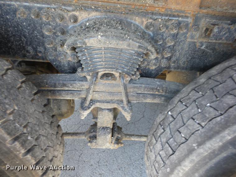 image for item EI9939 2001 Sterling LT7501 dump truck