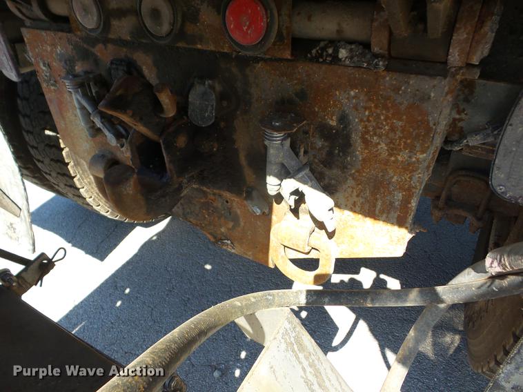 image for item EI9939 2001 Sterling LT7501 dump truck