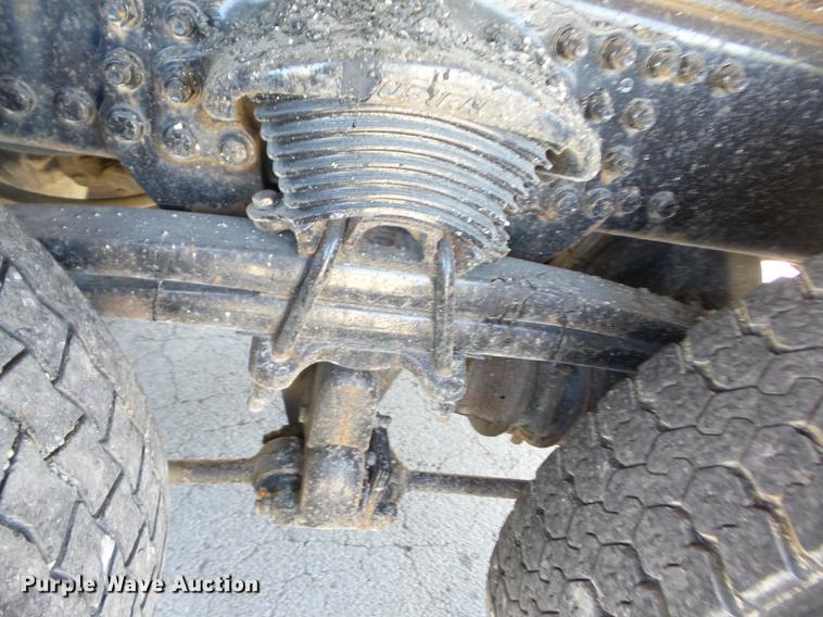 image for item EI9939 2001 Sterling LT7501 dump truck