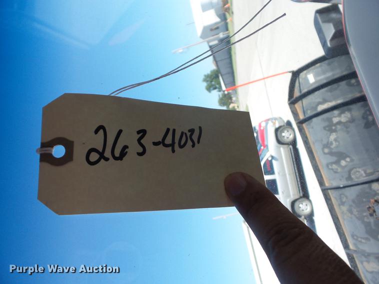 image for item EI9939 2001 Sterling LT7501 dump truck