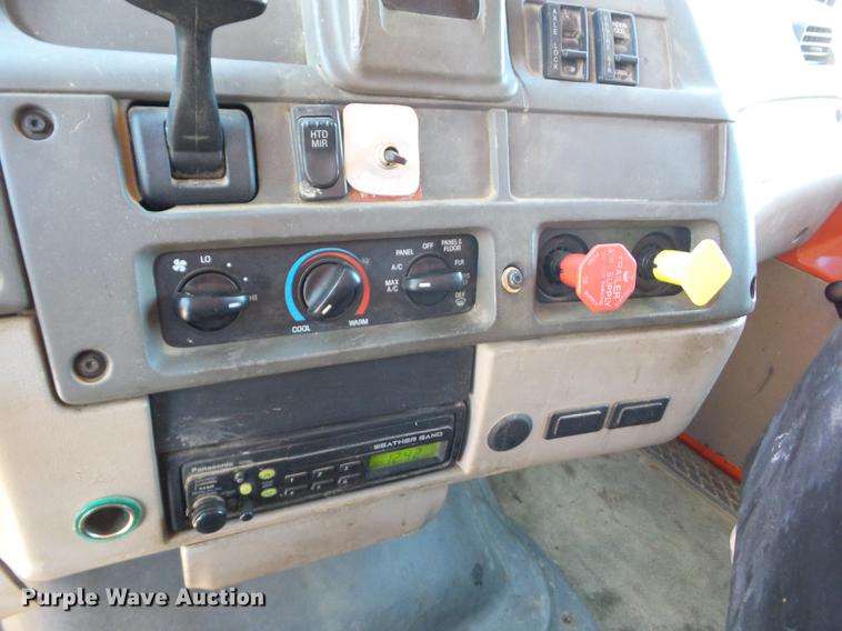 image for item EI9940 2003 Sterling LT7501 dump truck