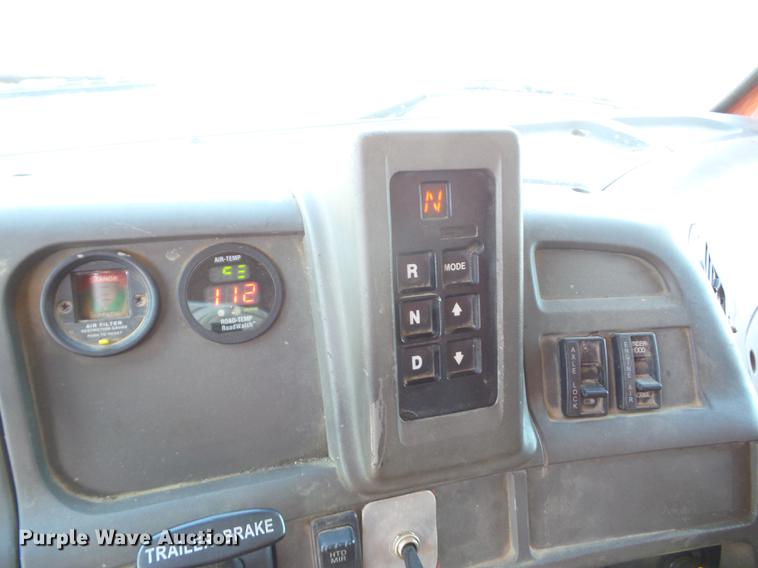 image for item EI9940 2003 Sterling LT7501 dump truck