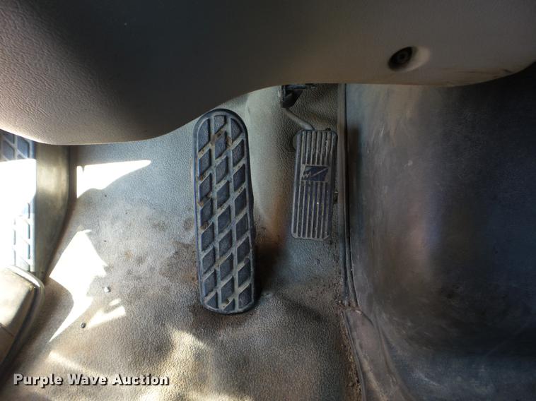 image for item EI9940 2003 Sterling LT7501 dump truck