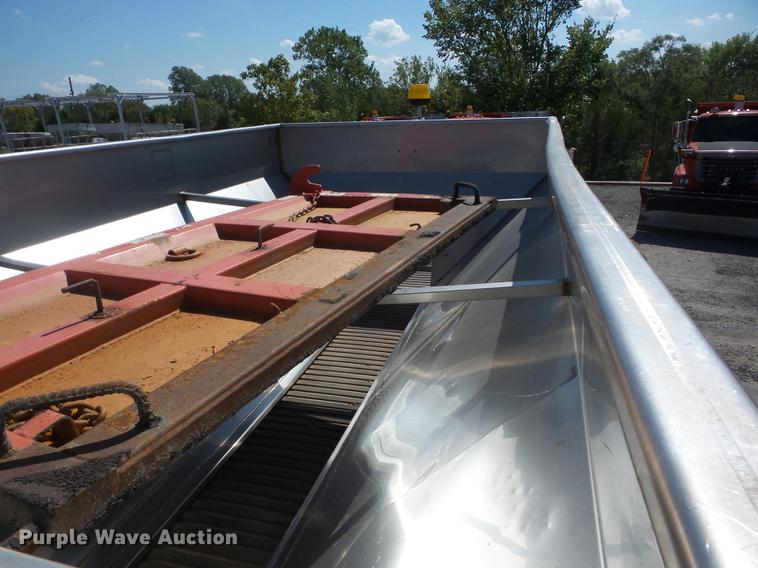 image for item EI9940 2003 Sterling LT7501 dump truck