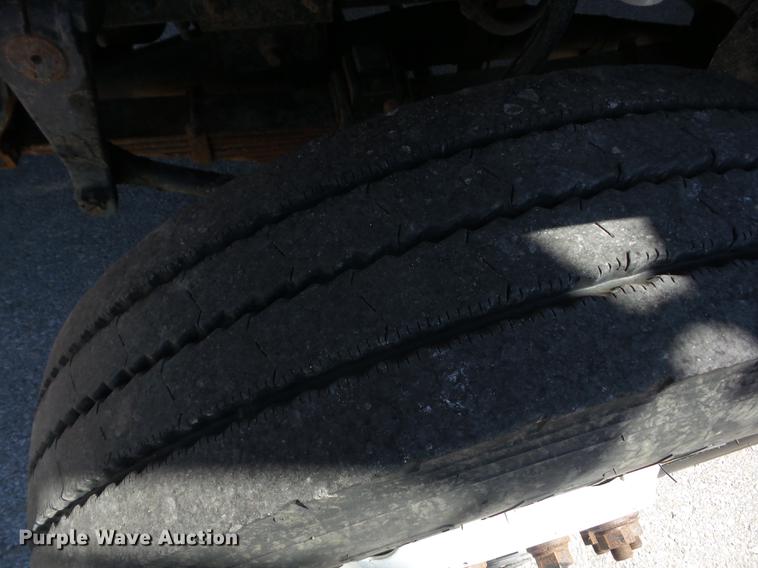 image for item EI9940 2003 Sterling LT7501 dump truck