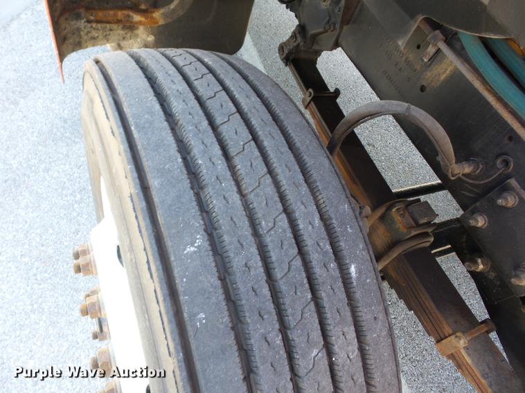 image for item EI9941 2003 Sterling LT7501 dump truck