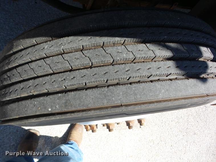 image for item EI9941 2003 Sterling LT7501 dump truck