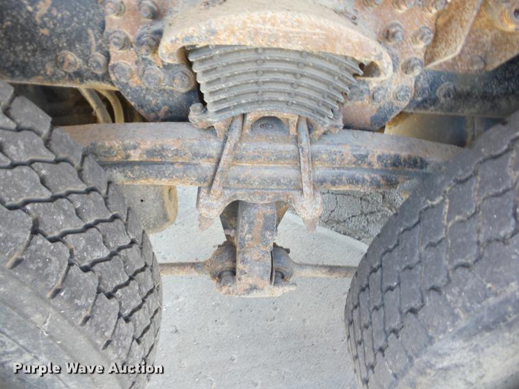 image for item EI9941 2003 Sterling LT7501 dump truck