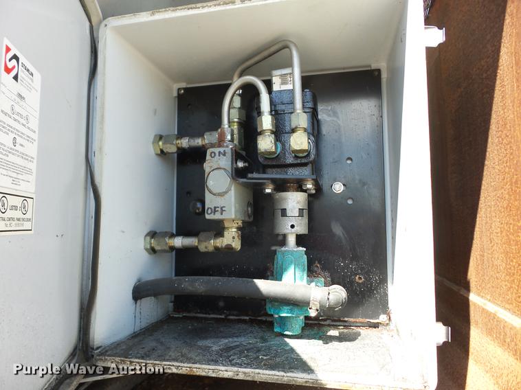 image for item EI9941 2003 Sterling LT7501 dump truck