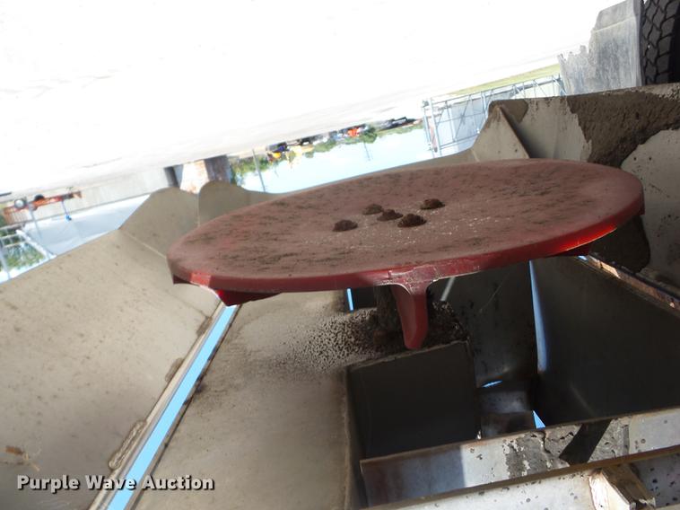 image for item EI9941 2003 Sterling LT7501 dump truck