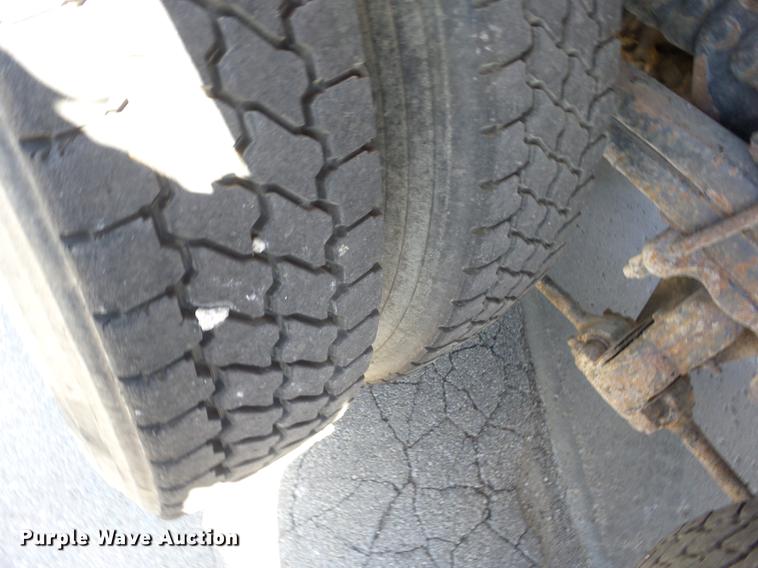 image for item EI9941 2003 Sterling LT7501 dump truck