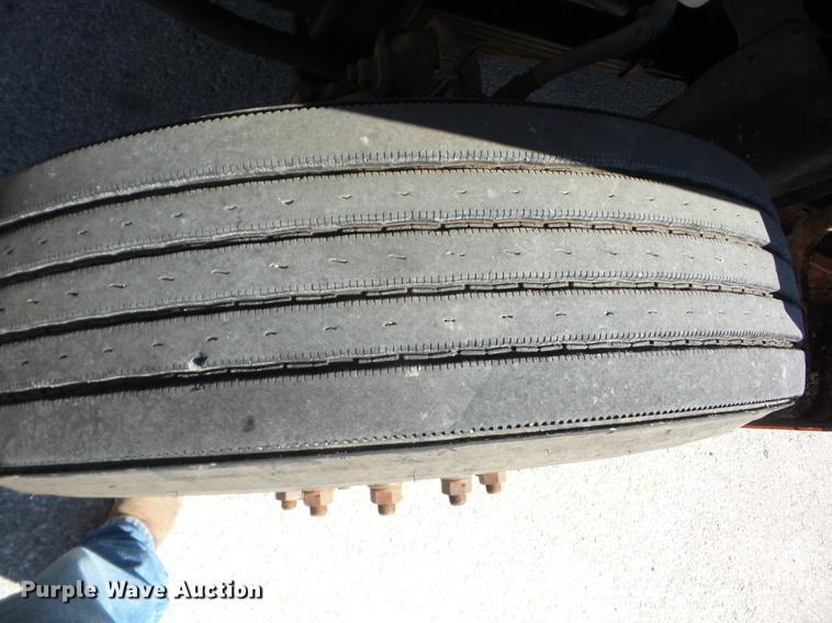 image for item EI9942 2003 Sterling LT7501 dump truck