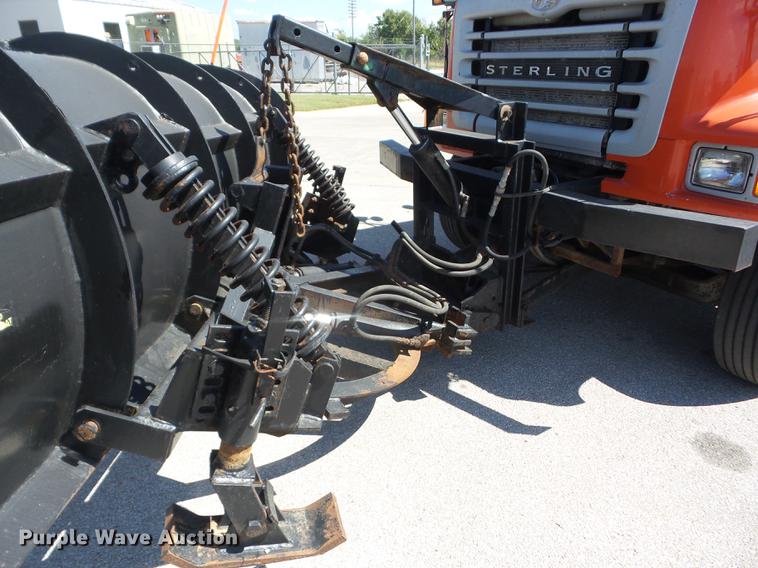 image for item EI9942 2003 Sterling LT7501 dump truck