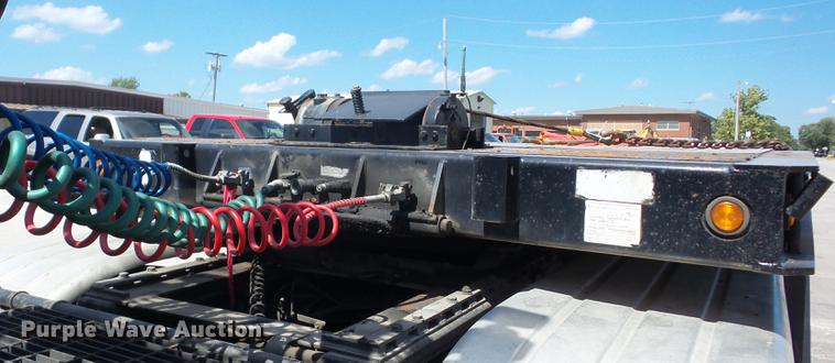 image for item EI9943 2003 Landoll 410-50 tilt deck equipment trailer