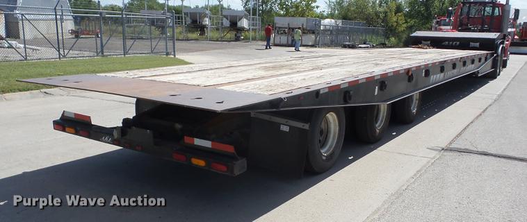 image for item EI9943 2003 Landoll 410-50 tilt deck equipment trailer