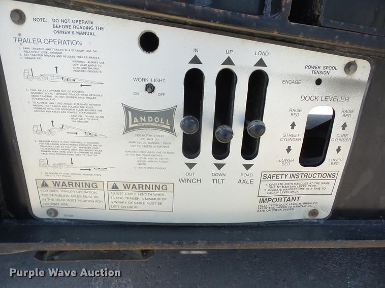 image for item EI9943 2003 Landoll 410-50 tilt deck equipment trailer