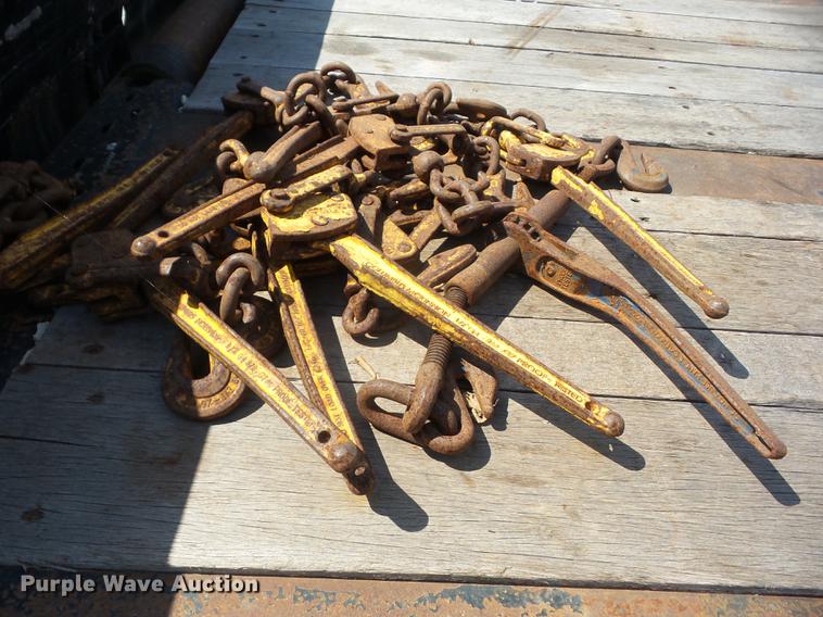 image for item EI9943 2003 Landoll 410-50 tilt deck equipment trailer