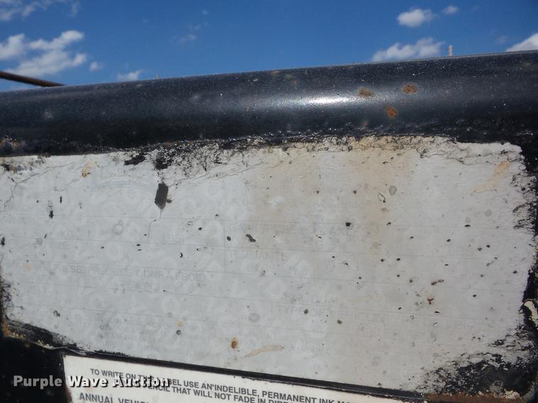 image for item EI9943 2003 Landoll 410-50 tilt deck equipment trailer