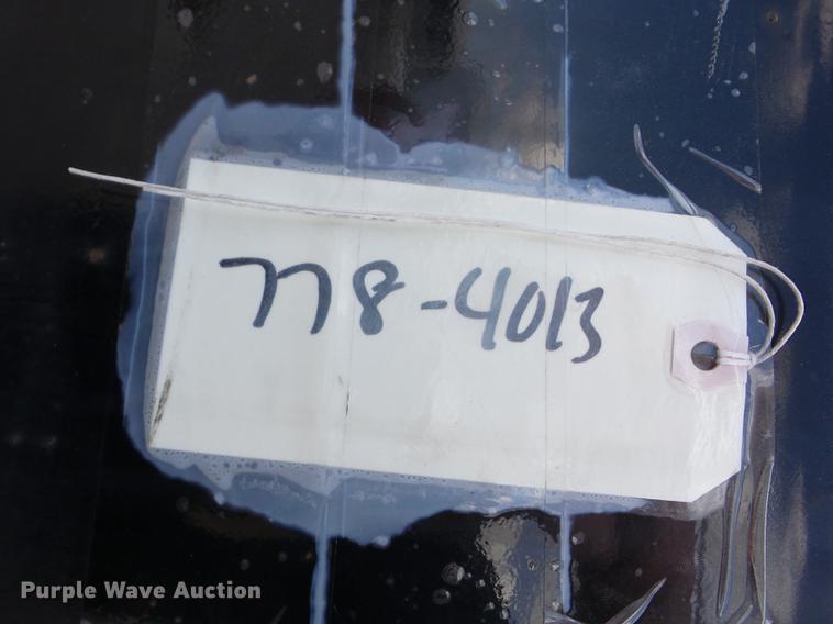 image for item EI9943 2003 Landoll 410-50 tilt deck equipment trailer