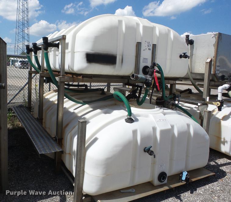 1999 Sprayer Specialties SB1400SS salt brine maker in Chanute, KS