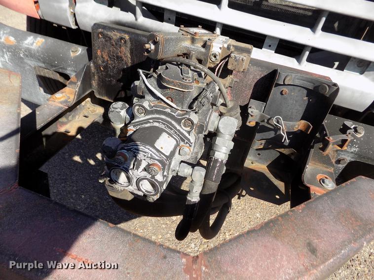 image for item ER9113 1998 Ford F800 oil distribution truck