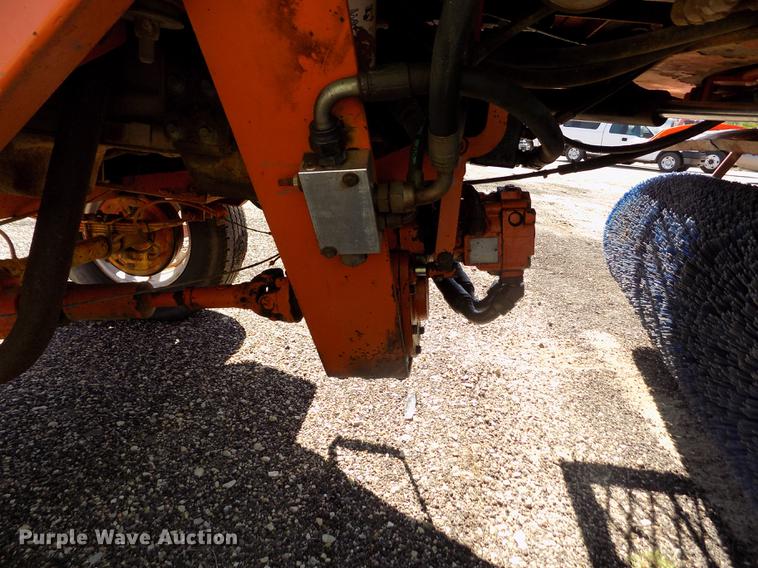 image for item ER9117 2006 Broce RJ-350 broom