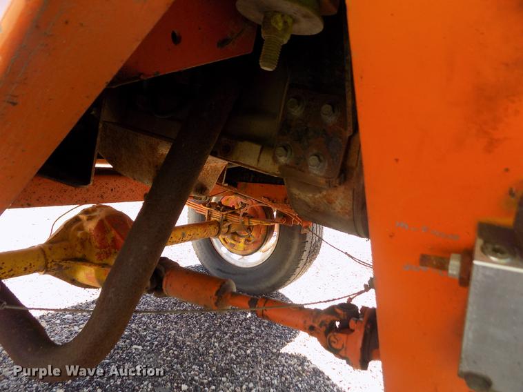 image for item ER9117 2006 Broce RJ-350 broom