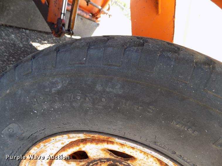 image for item ER9117 2006 Broce RJ-350 broom