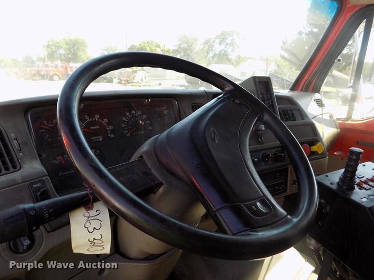 image for item ER9118 2001 Sterling LT7501 dump truck