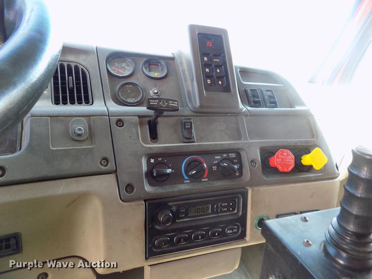 image for item ER9118 2001 Sterling LT7501 dump truck