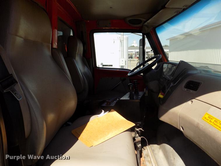 image for item ER9118 2001 Sterling LT7501 dump truck