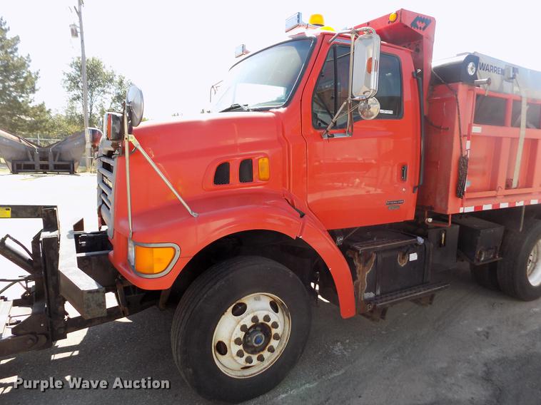 image for item ER9118 2001 Sterling LT7501 dump truck