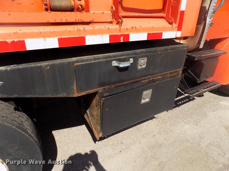 image for item ER9118 2001 Sterling LT7501 dump truck