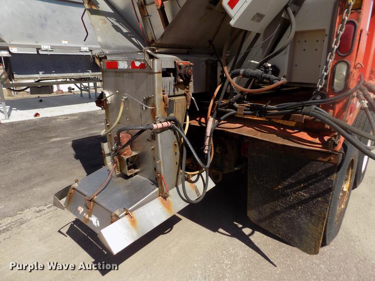 image for item ER9118 2001 Sterling LT7501 dump truck