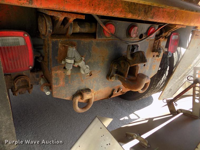 image for item ER9118 2001 Sterling LT7501 dump truck