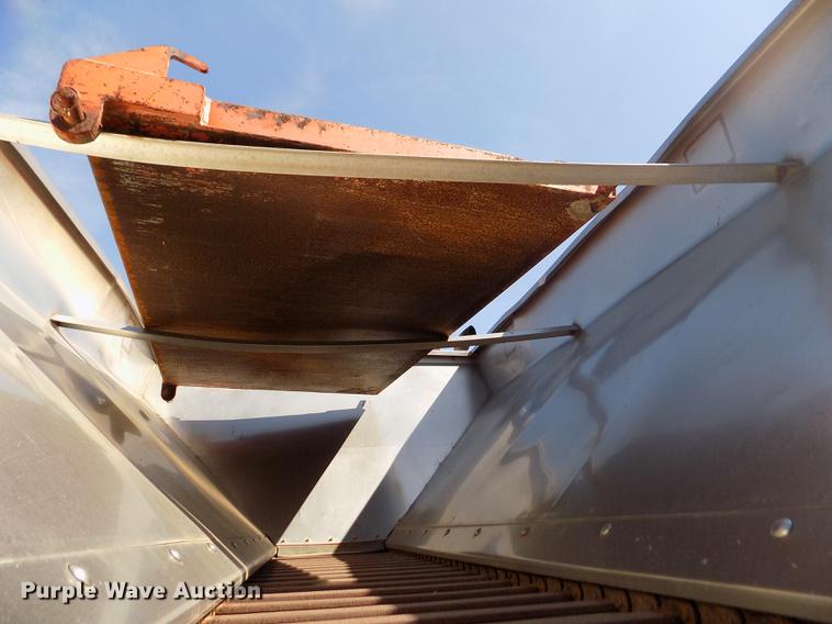 image for item ER9118 2001 Sterling LT7501 dump truck