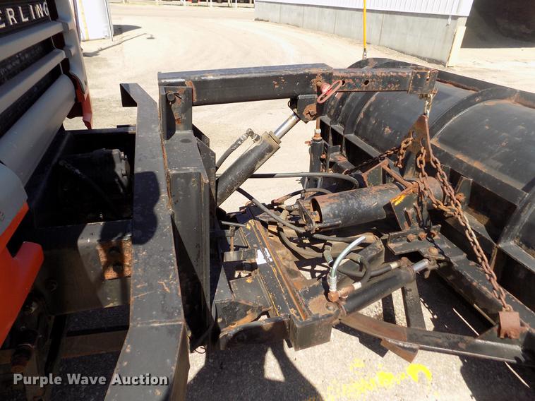 image for item ER9118 2001 Sterling LT7501 dump truck