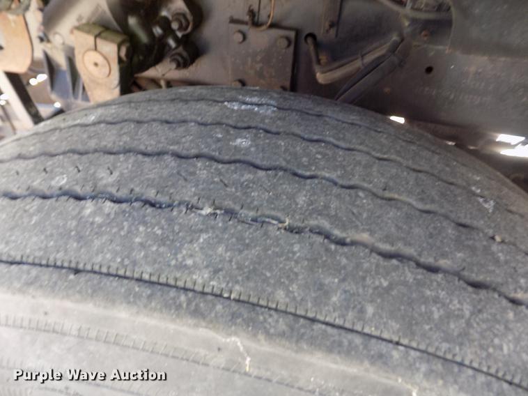 image for item ER9118 2001 Sterling LT7501 dump truck