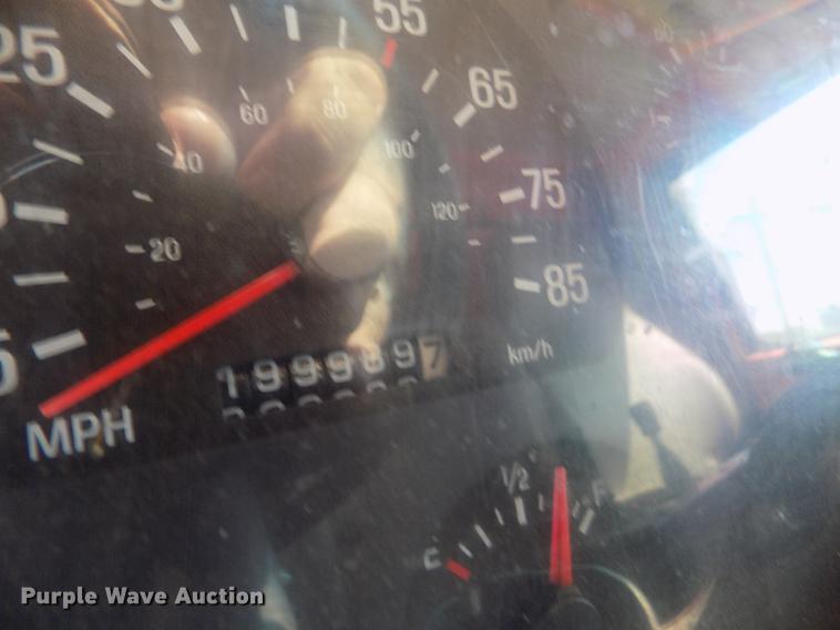 image for item ER9119 2001 Sterling LT7501 dump truck