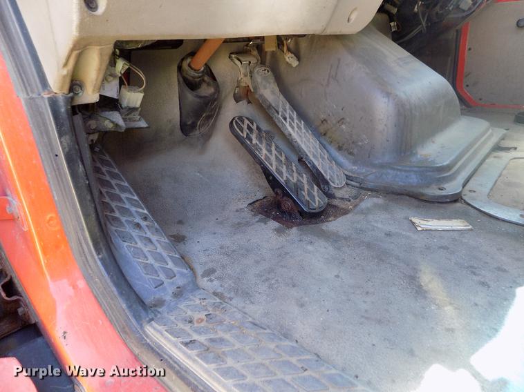 image for item ER9119 2001 Sterling LT7501 dump truck